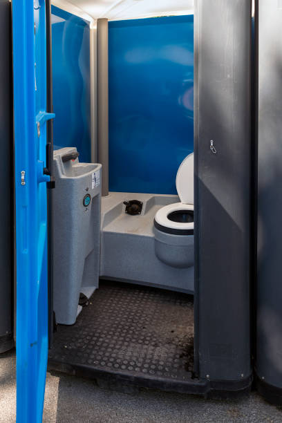 Best Emergency porta potty rental  in Dewitt, MI
