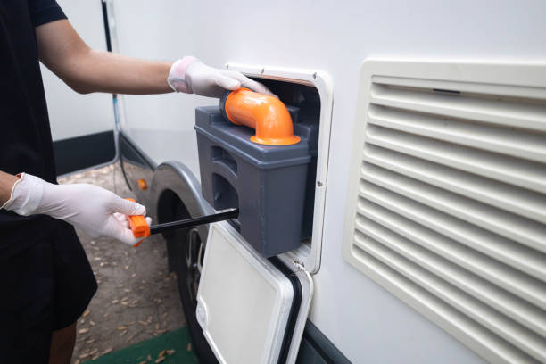 Best Porta potty rental near me  in Dewitt, MI