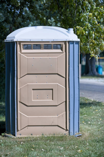 Portable Toilet Options We Offer in Dewitt, MI
